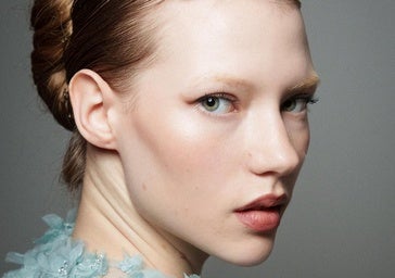 No hay evento elegante sin un moño bien hecho: seis opciones sencillas que puedes preparar en casa